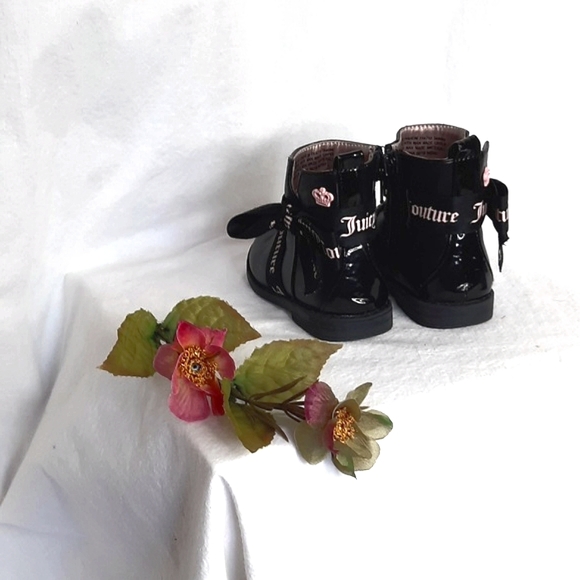 JUICY COUTURE Black Moto Booties, Pink & Black Ribbon/Bows - Picture 6 of 16